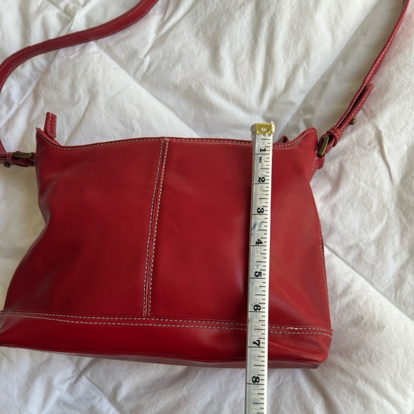 Classic Red Shoulder Bag - Picture 5 of 10